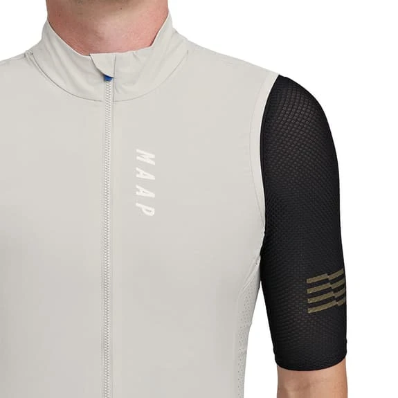 Gilet MAAP Draft Team Grigio Chiaro 6 Gilet MAAP Draft Team Grigio Chiaro - immagine 4